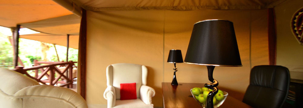 Отель Kiboko Luxury Camp Найваша Экстерьер фото