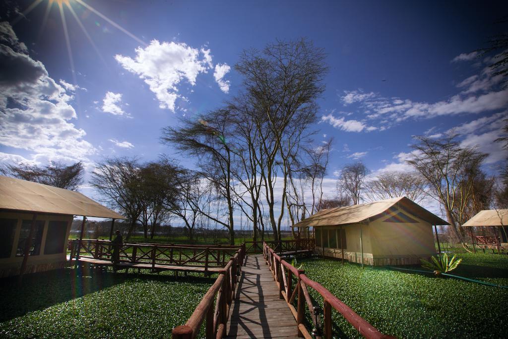 Отель Kiboko Luxury Camp Найваша Экстерьер фото
